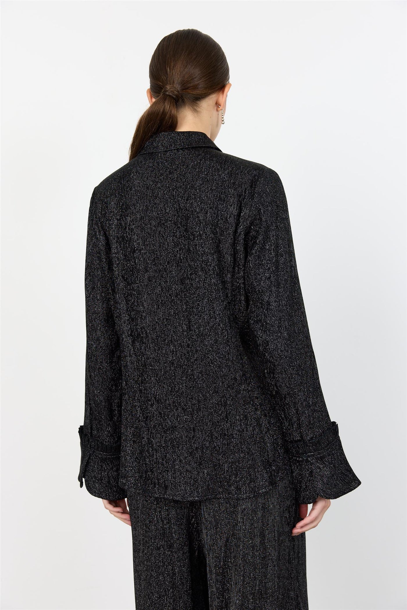 Otis 3 - Black