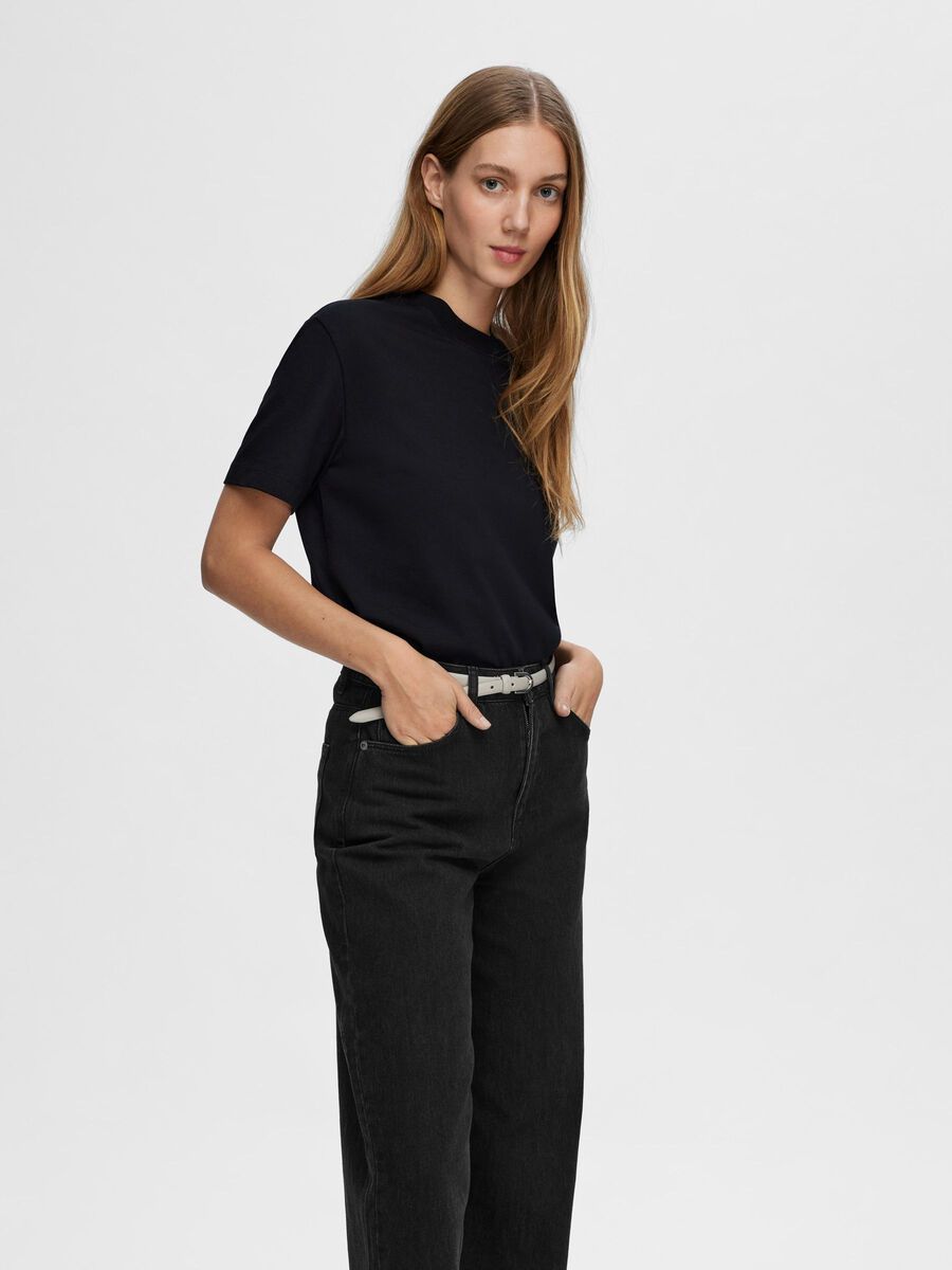 Essential SS Boxy Tee