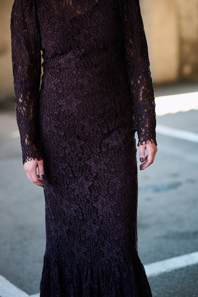 Lace Fitted Dress - Burgundy