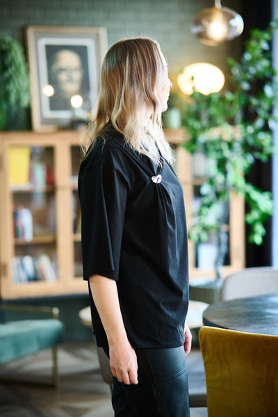 Ria 2/4 SS Top - Black