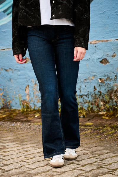 Flap Pocket Jessica - Bestowed Upon