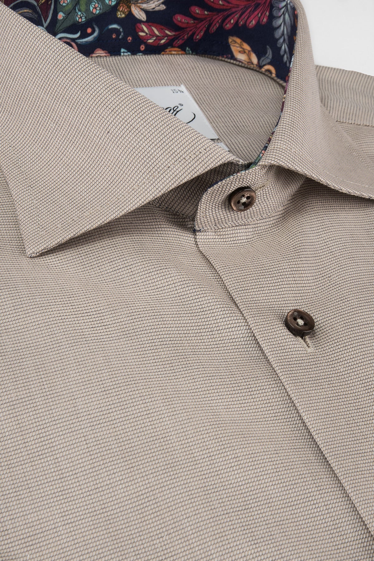 REGULAR FIT SHIRT WITH CONTRAST DETAILS