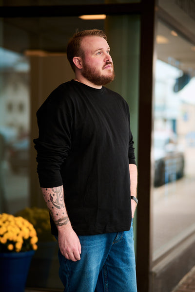 LooseOscar LS O-neck Tee - Black