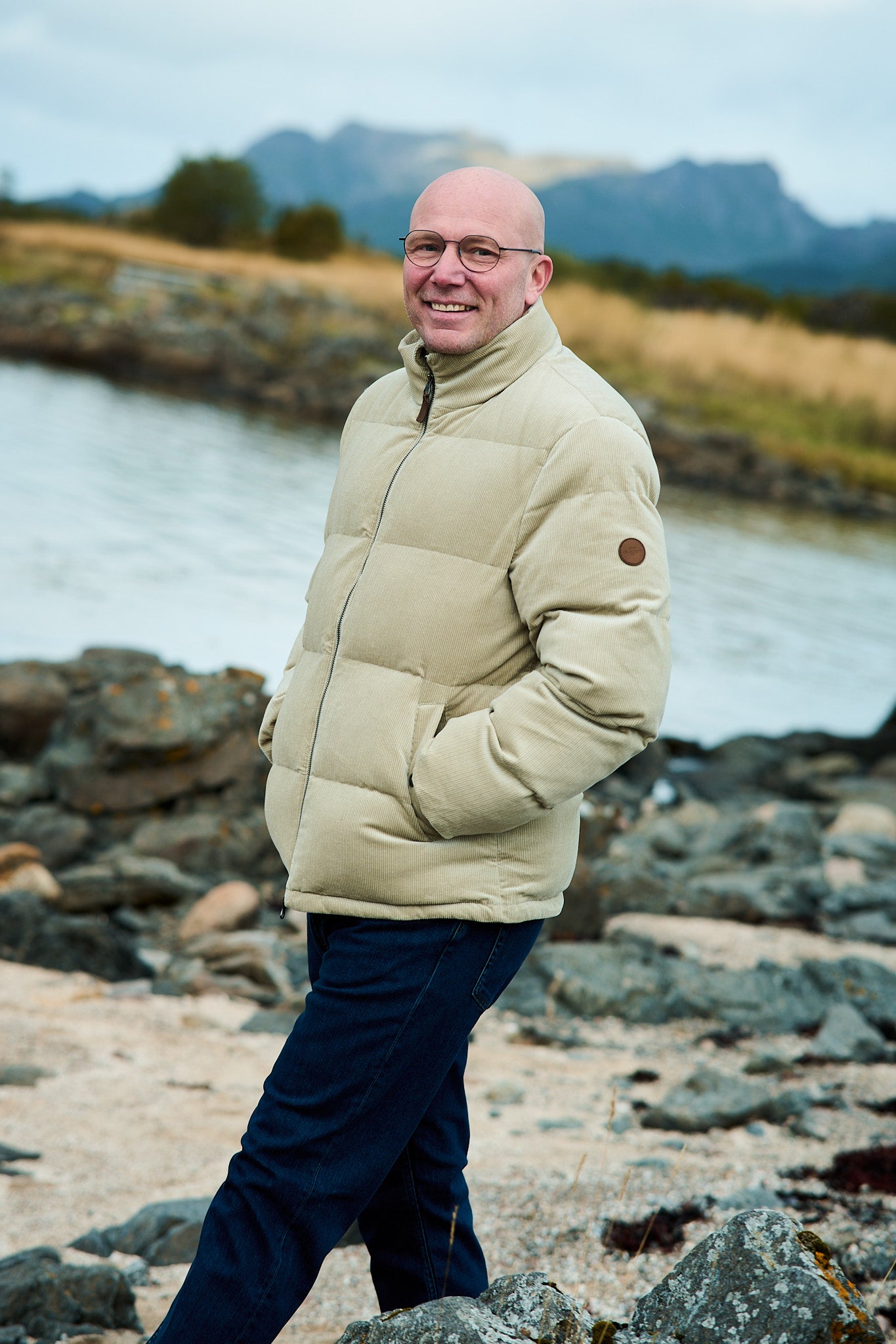 Cord Puffer Jacket - Greige