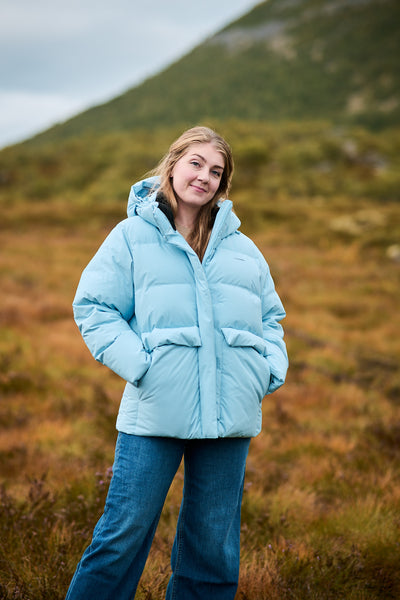 Besseggen Down Jacket - Baby Blue