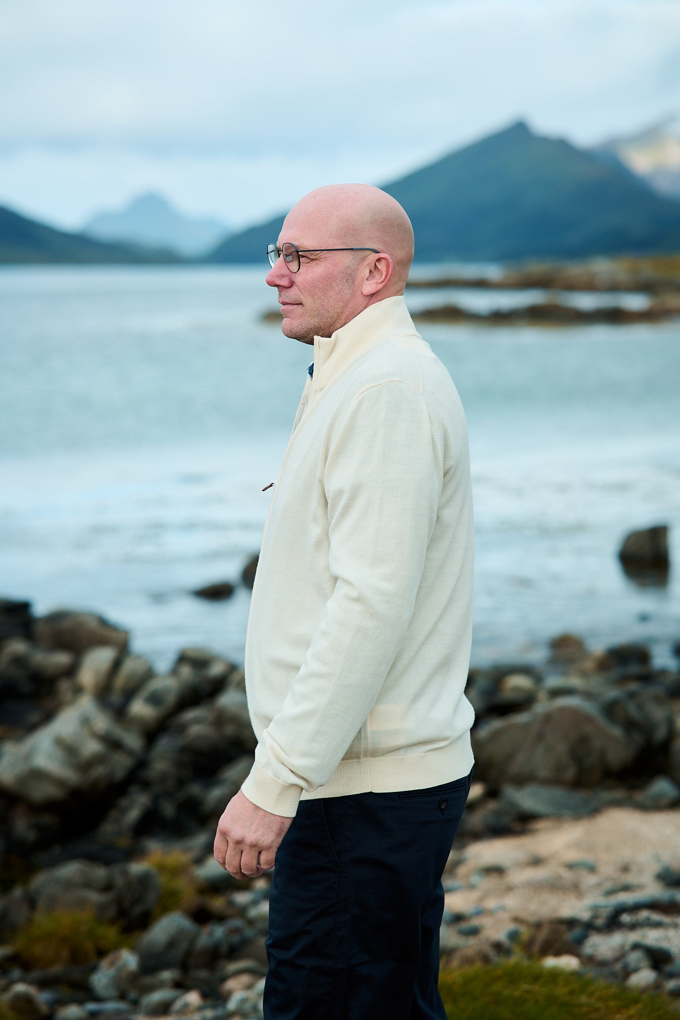 Extrafine Merino Wool Zip Cardigan - Ivory White