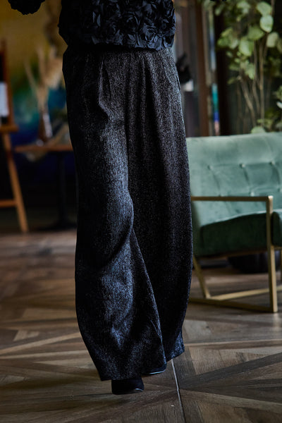 Otis 2 - Black Glitter