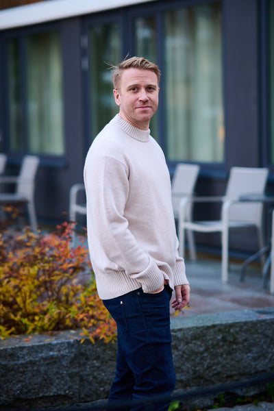 Calle Relaxed Cashmere Blend Crew - Oatmeal