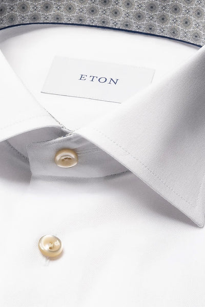 Medallion Effect Signature Twill Shirt Contemporary Fit - White