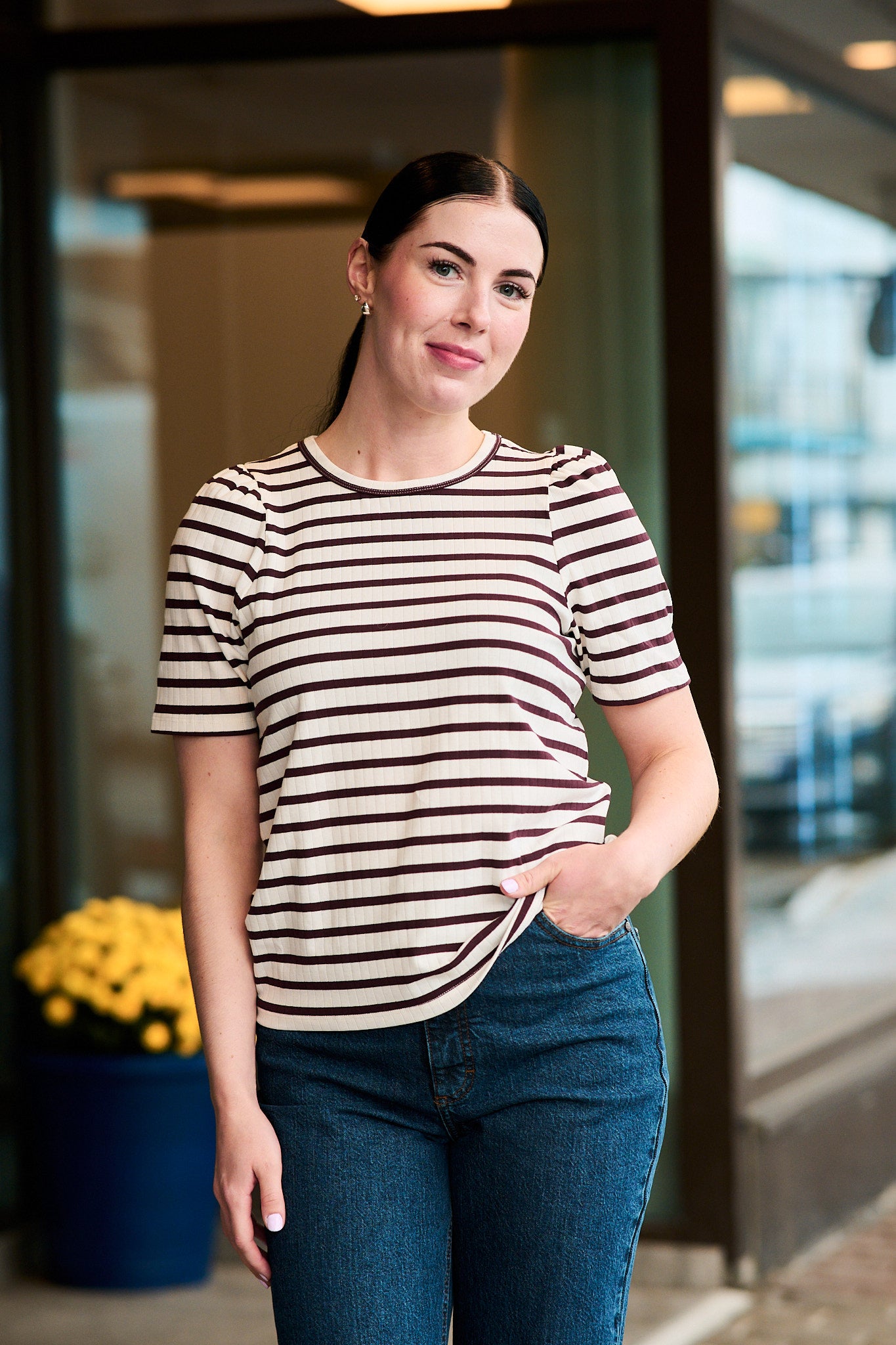 Neddie 1 - White/Burgundy Stripe