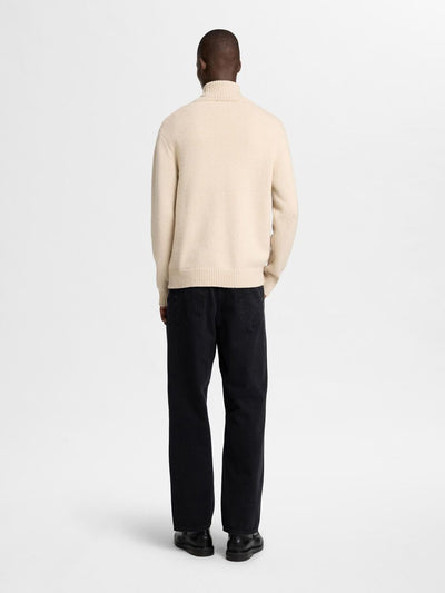 Cody Ls Knit Relaxed Roll Neck