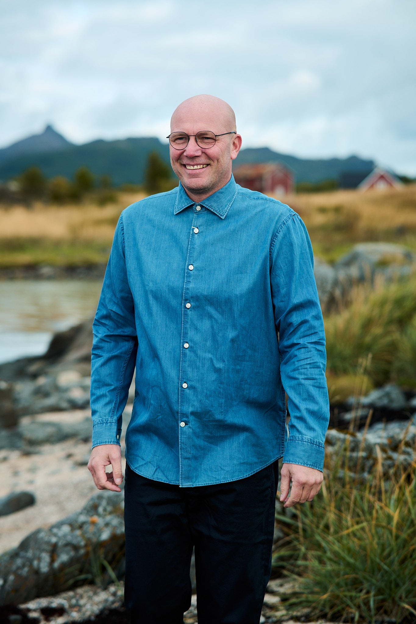 Regleo Denim LS Shirt Spread - Medium Blue Denim