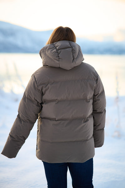 Besseggen Down Jacket - Taupe