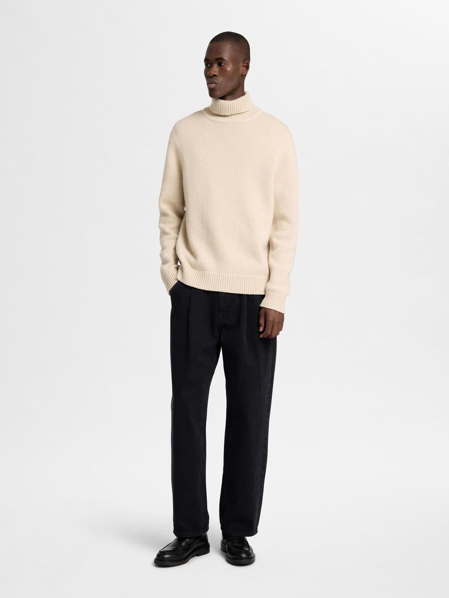 Cody Ls Knit Relaxed Roll Neck