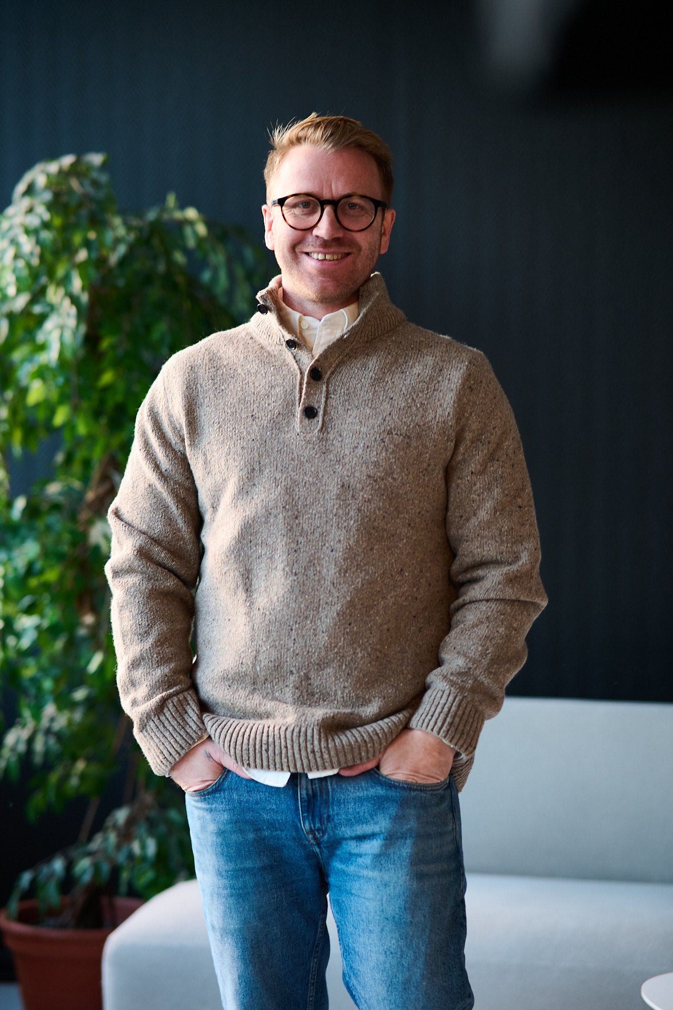 Wool Blend Neps Half Buttoned - Dk. Sand Melange