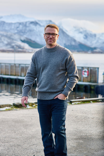 Calle Relaxed Cashmere Blend Crew - Grey Melange