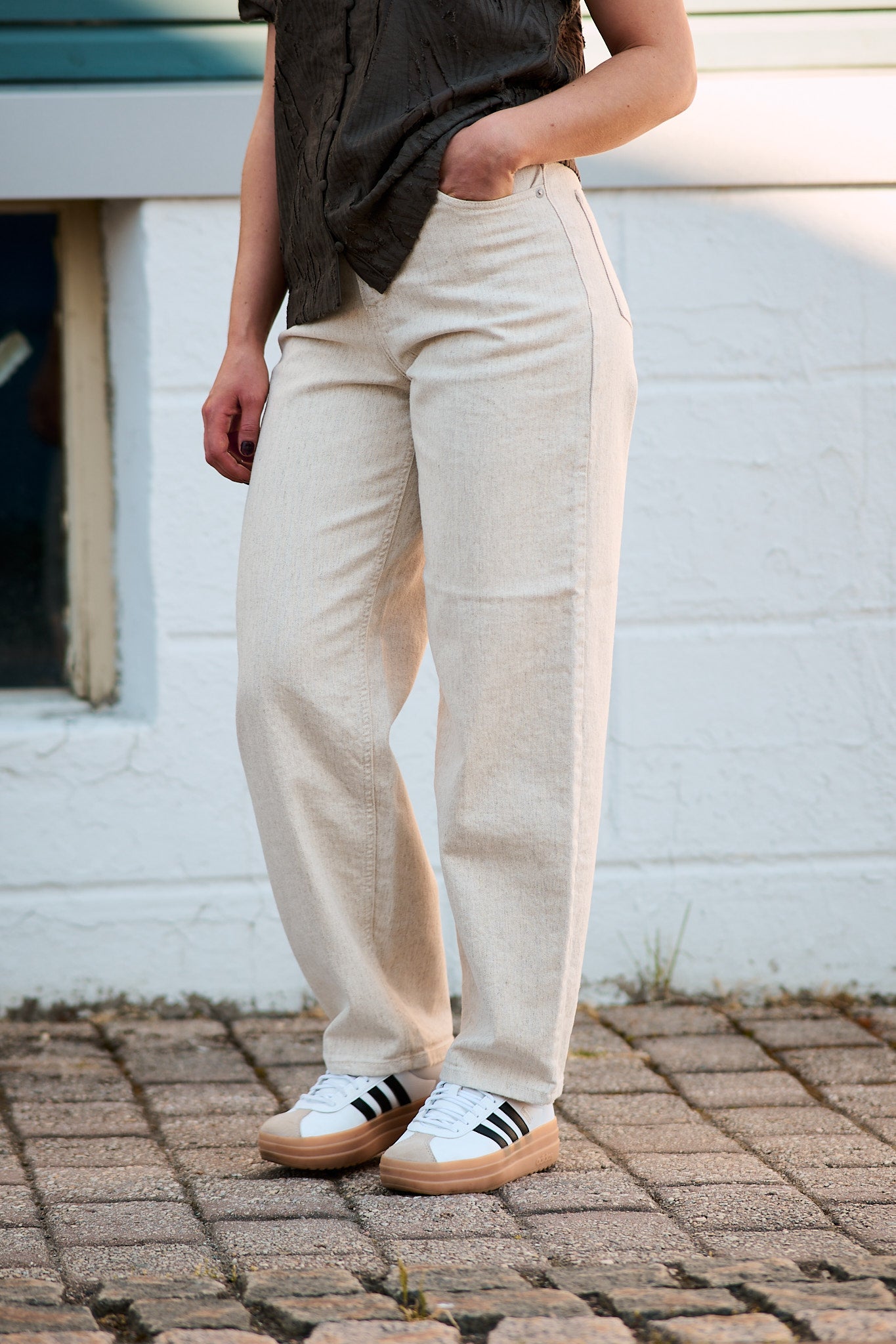 Una MW Barrel Jeans Egret