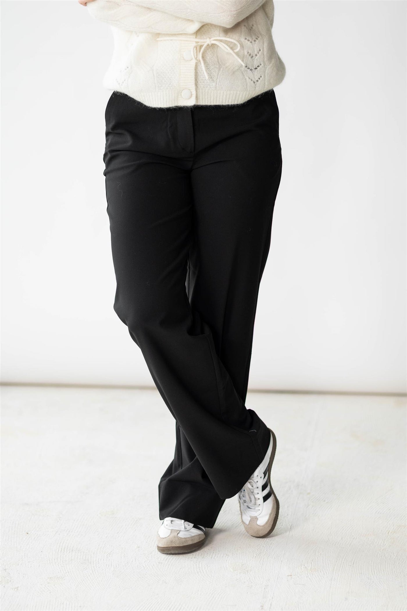 Sophia 285 Black