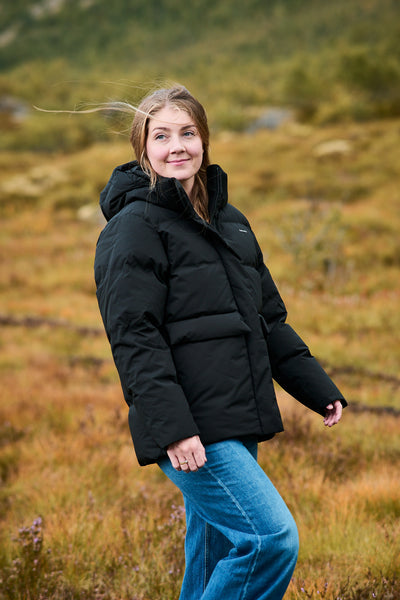 Besseggen Down Jacket - Black
