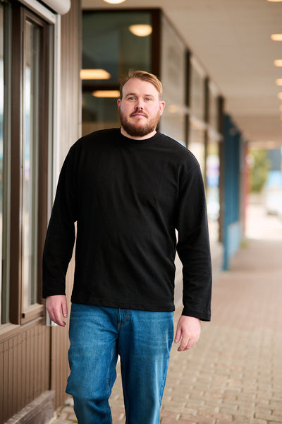 LooseOscar LS O-neck Tee - Black
