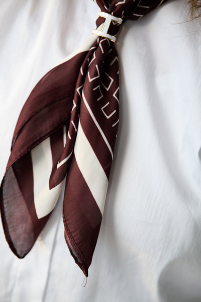 Skjerf 70x70 Mønster - Brun