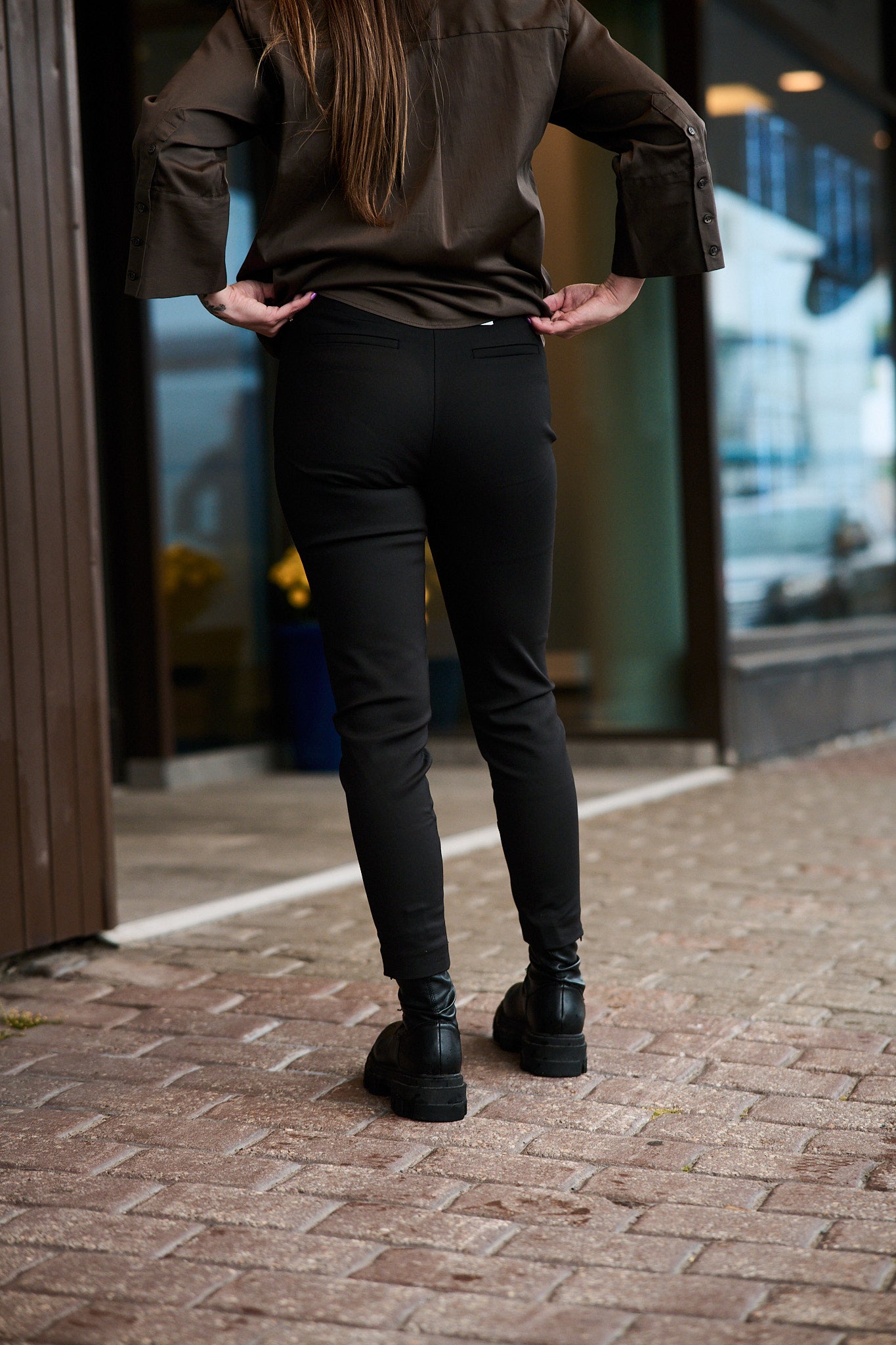 Angelie 238 Zip, Black Jeggin