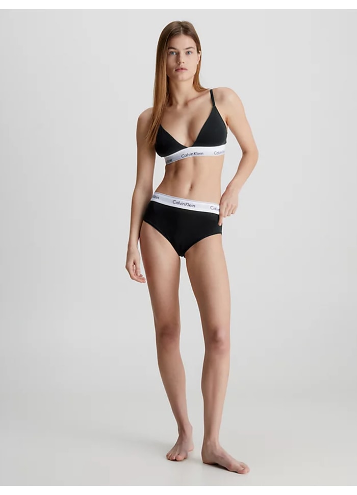 Lightly Lined Triangle - Black