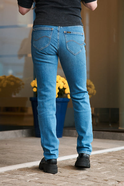 Marion - Classic Straight - Cyber Blue