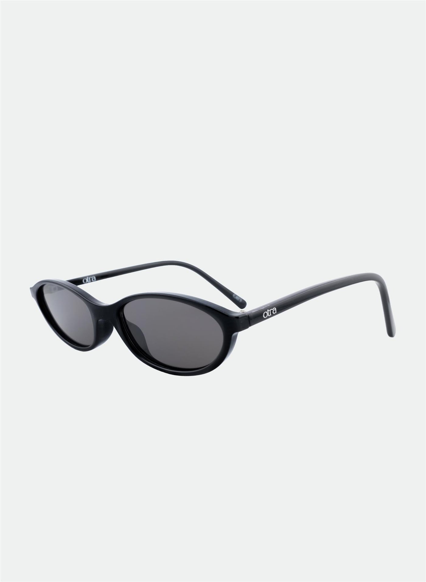 Hazel - Black