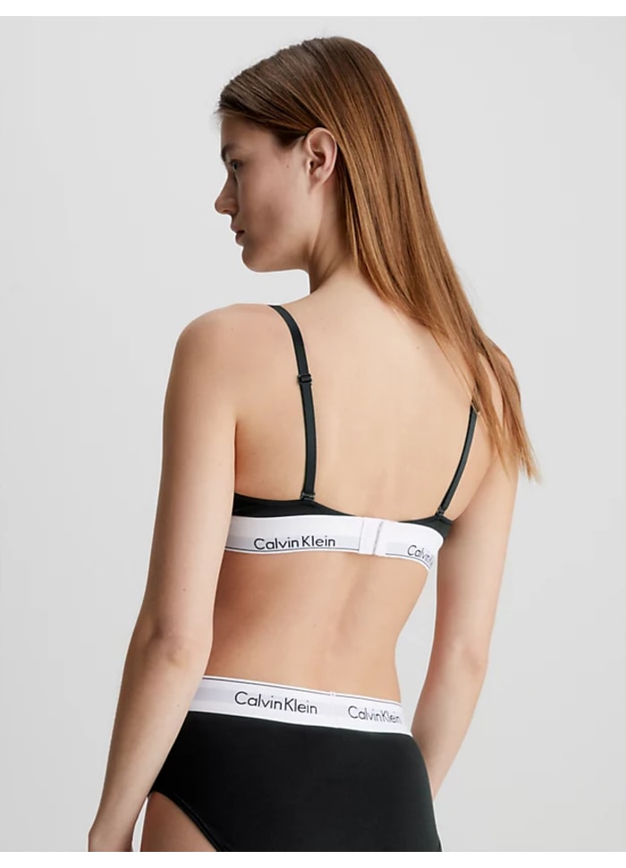 Lightly Lined Triangle - Black