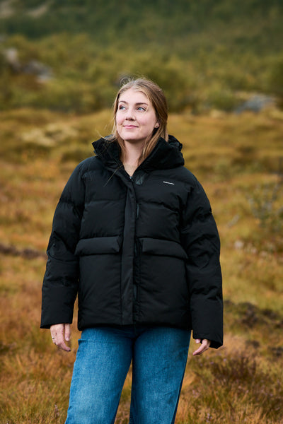 Besseggen Down Jacket - Black