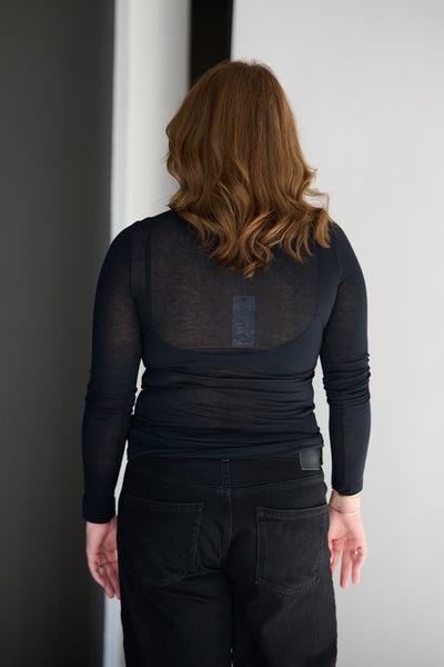 Perfect Line Cashmere T-Shirt L/SL - Black