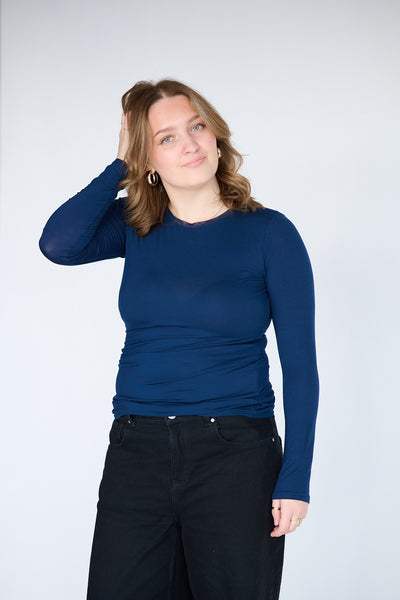Perfect Line T-shirt L/SL - Dark Blue
