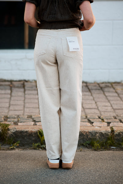 Una MW Barrel Jeans Egret
