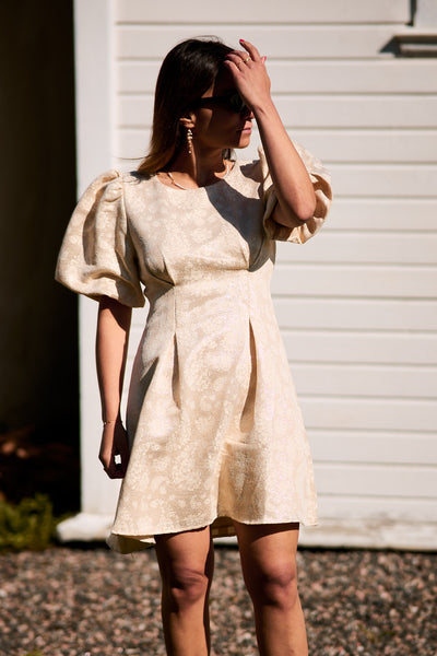 She Got It Dress Gold flowers
