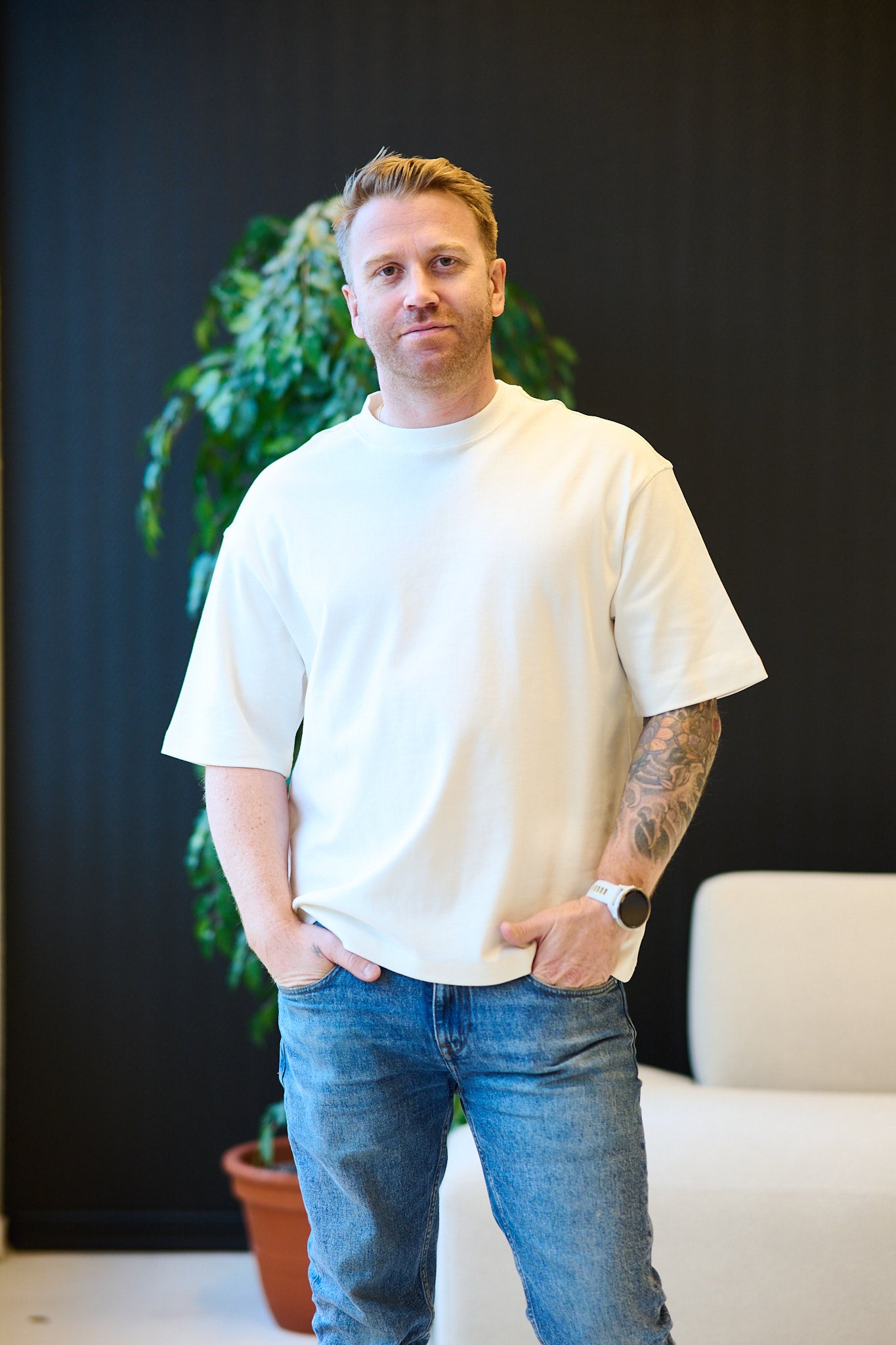 Relaxtaj AJ SS O-neck Tee - Egret