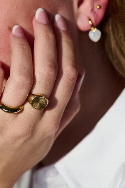 Ocean Star Signet Ring Gold