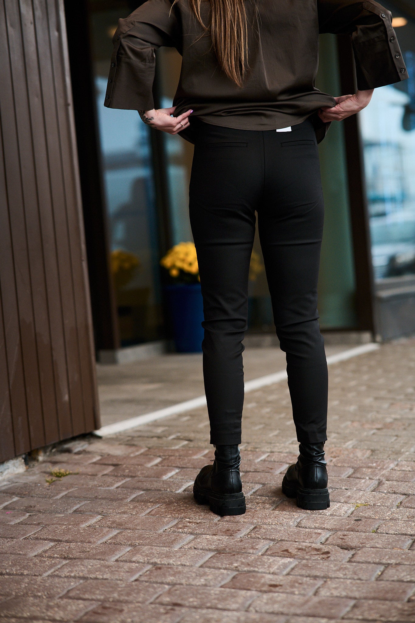 Angelie 238 Zip, Black Jeggin