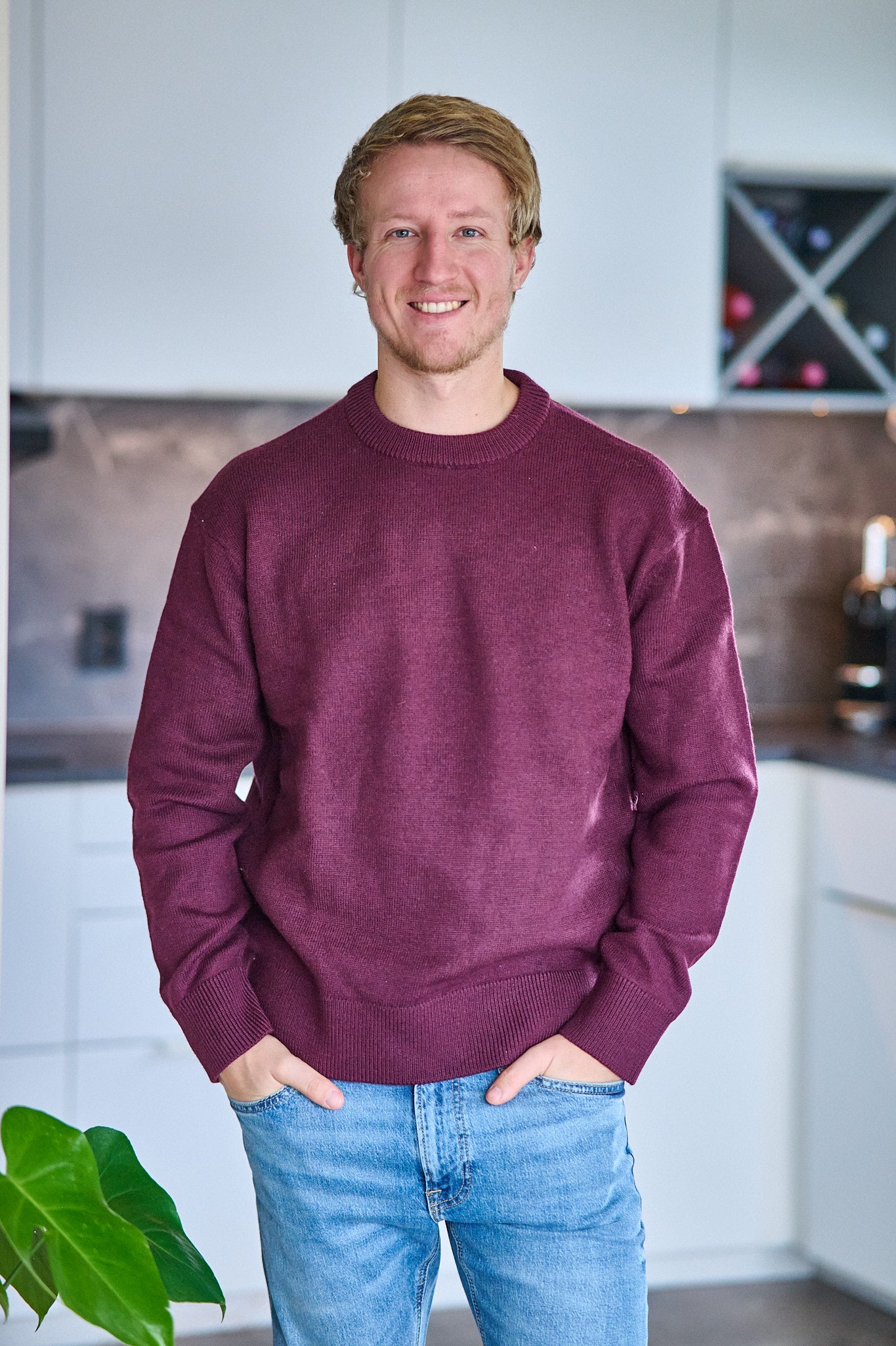 Harne LS Knit Relaxed Wool Crew Neck - Winetasting