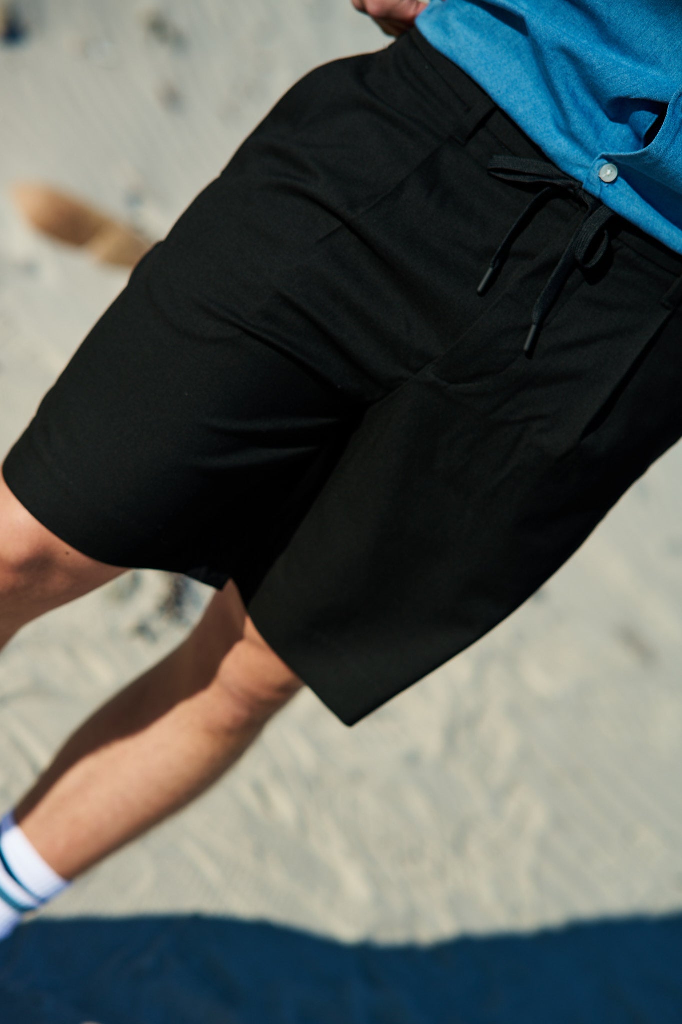 Reuglar-Leroy Pleat Shorts Black