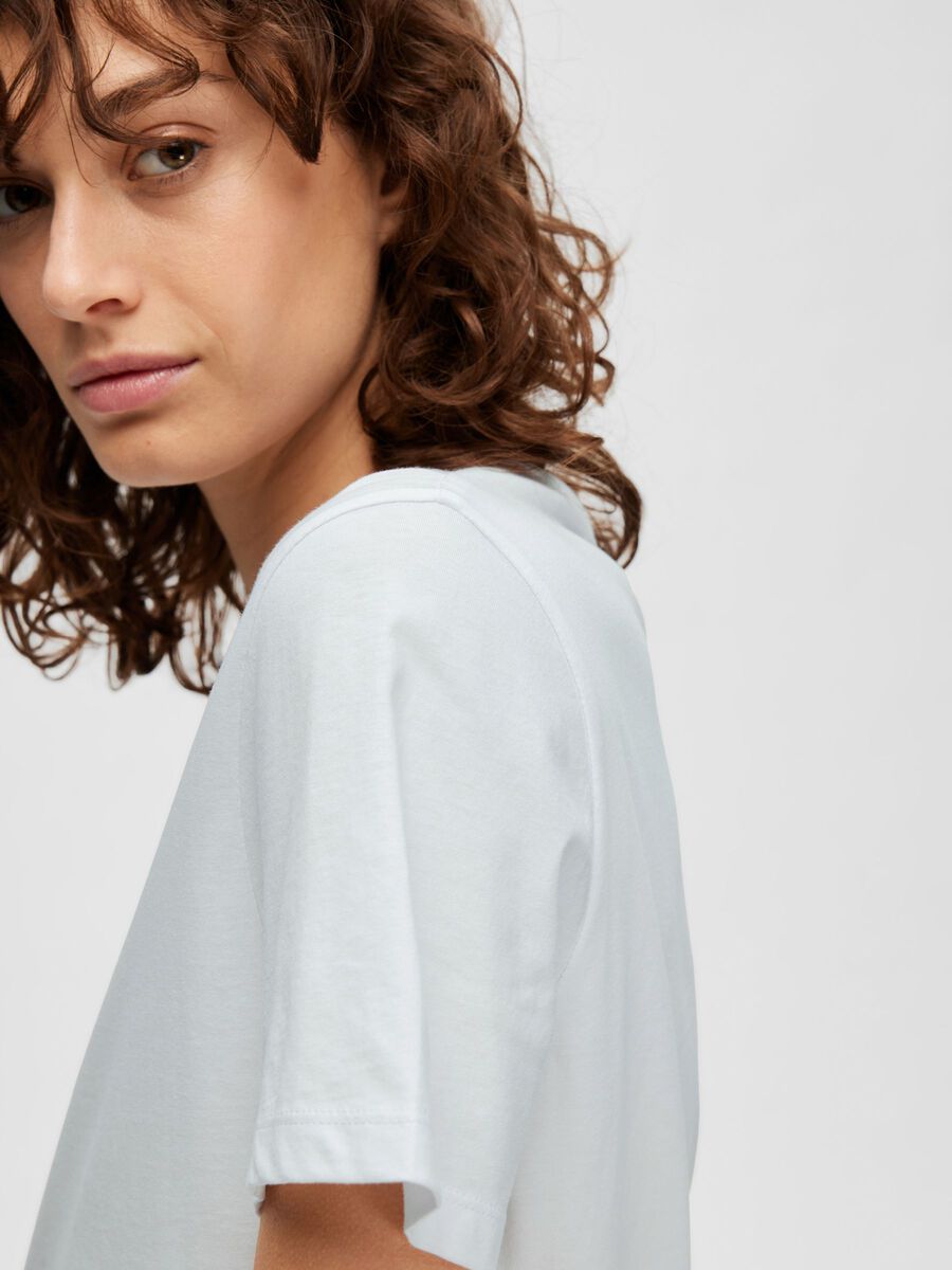 Essential Ss V-Neck Tee