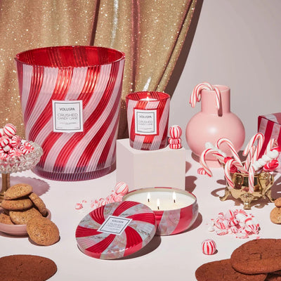 Crushed Candy Cane texture Glass Candle 400 ml