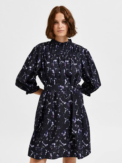Raya 3/4 Short Dress