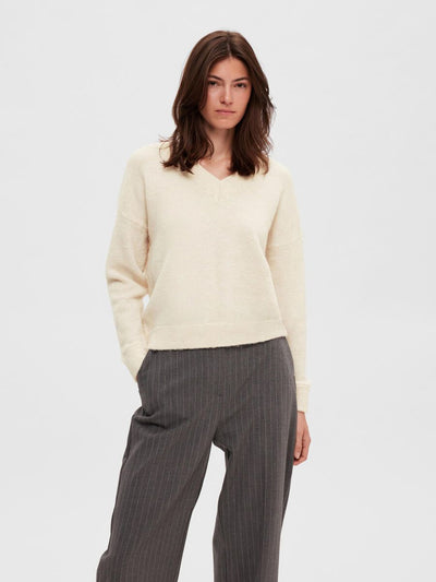 Maline LS Knit V-neck
