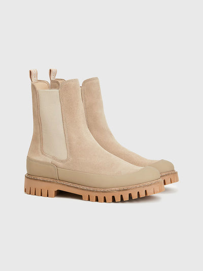 Casual Chelsea Boot
